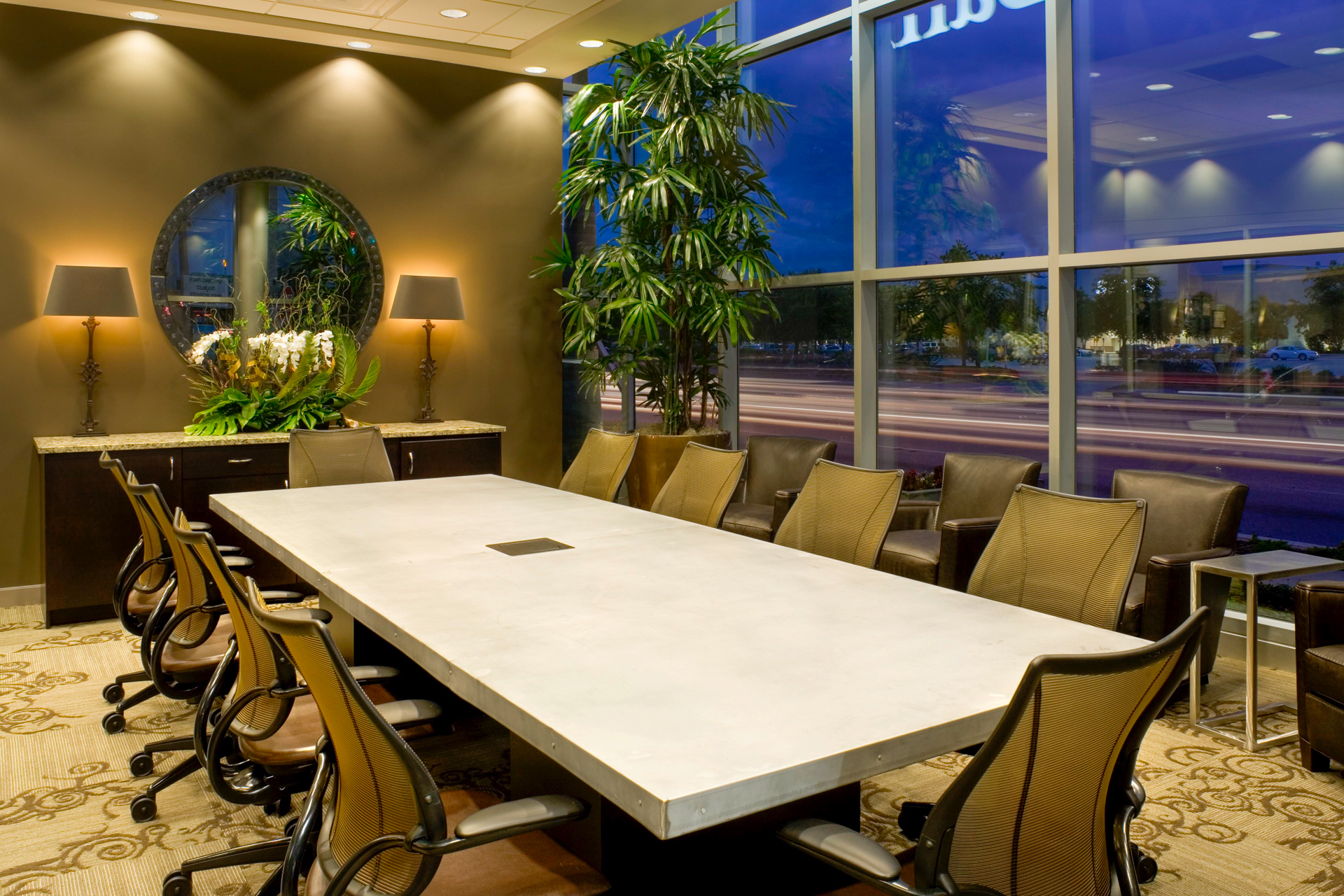 USAMERIBANK WESTSHORE INTERIORS