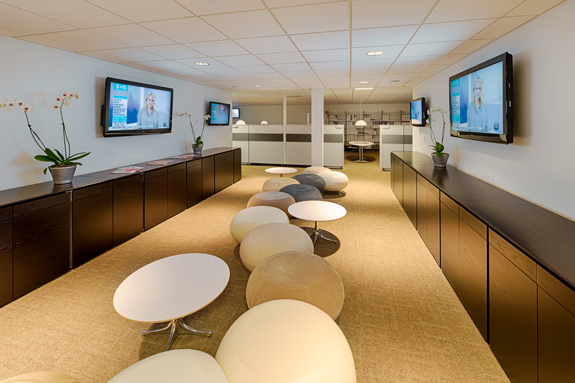 HSN CORPORATE OFFICES TOWER LOBBY ADDITION