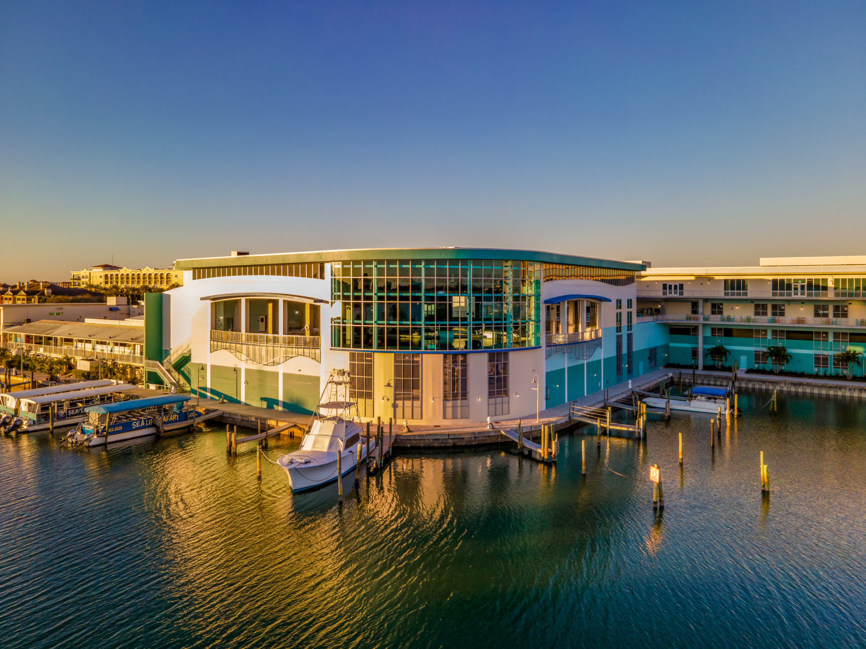CLEARWATER MARINE AQUARIUM