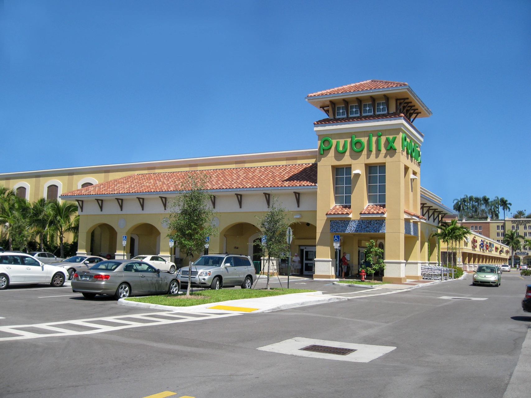 GALLERIA PUBLIX