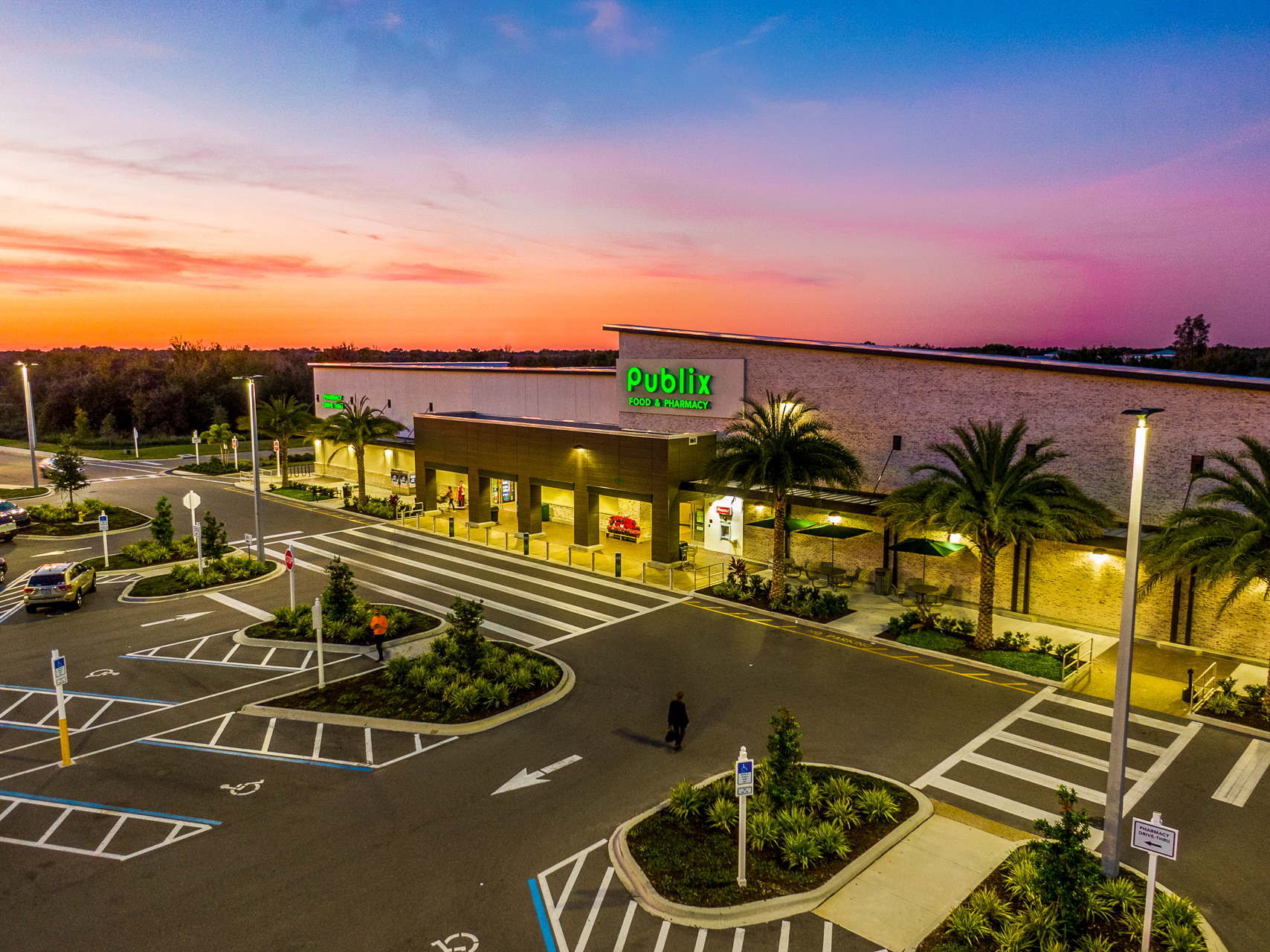 UNIVERSITY CORNER PUBLIX